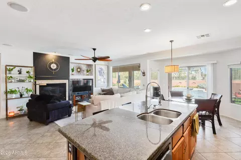 Kitchen - 6530 W Bent Tree Dr, Phoenix, AZ 85083 photo 1 of 3