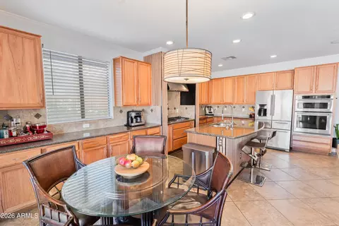 Kitchen - 6530 W Bent Tree Dr, Phoenix, AZ 85083 photo 2 of 3