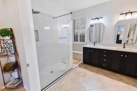 Bath - 6530 W Bent Tree Dr, Phoenix, AZ 85083 photo 5 of 5