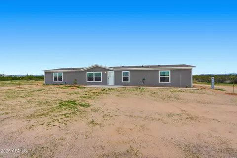 19838 E Bear Ln, Florence, AZ 85132 photo 2