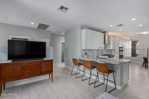 Kitchen - 4261 E Crown Ct, Gilbert, AZ 85298 photo 1 of 2