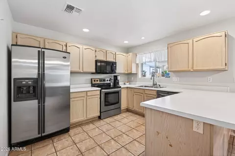 Kitchen - 9502 E Flanders Rd, Mesa, AZ 85207 photo 2 of 4