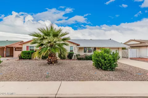10761 W Sun City Blvd, Sun City, AZ 85351