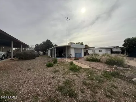 849 S Esperanza Ave, Mesa, AZ 85208 photo 2