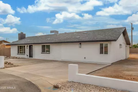 Exterior - 16632 N 18th Pl, Phoenix, AZ 85022 photo 4 of 11