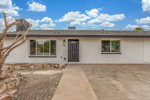 Exterior - 16632 N 18th Pl, Phoenix, AZ 85022 photo 7 of 11
