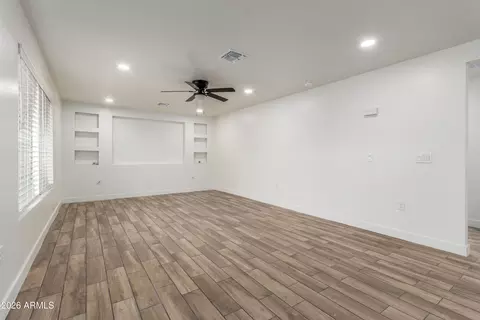 Living - 16632 N 18th Pl, Phoenix, AZ 85022 photo 2 of 4