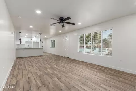 Living - 16632 N 18th Pl, Phoenix, AZ 85022 photo 1 of 4