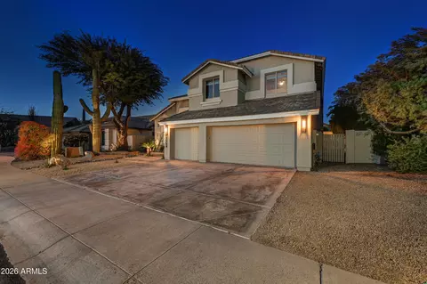 Exterior - 4564 E Chisum Trl, Phoenix, AZ 85050 photo 2 of 8