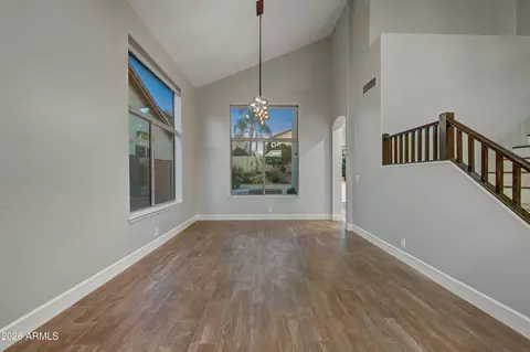 Living - 4564 E Chisum Trl, Phoenix, AZ 85050 photo 2 of 7