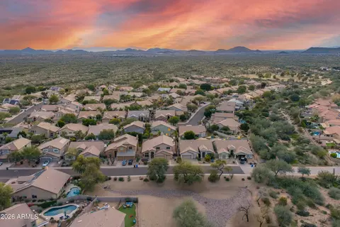 View/Area - 4564 E Chisum Trl, Phoenix, AZ 85050 photo 5 of 7