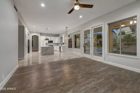 Living - 4564 E Chisum Trl, Phoenix, AZ 85050 photo 6 of 7