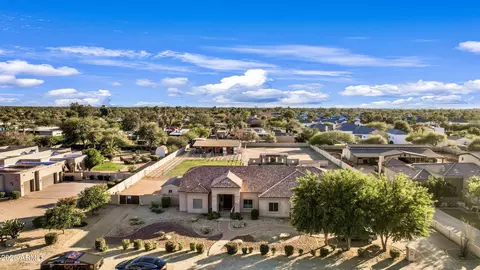 9851 E Charter Oak Rd, Scottsdale, AZ 85260
