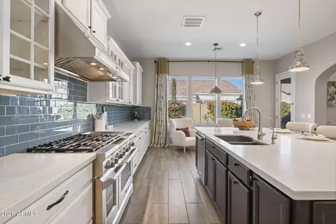 Kitchen - 3554 E Gemini Pl, Chandler, AZ 85249 photo 2 of 5