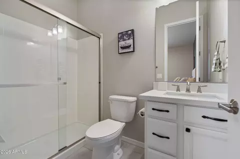 Bath - 3554 E Gemini Pl, Chandler, AZ 85249 photo 4 of 6