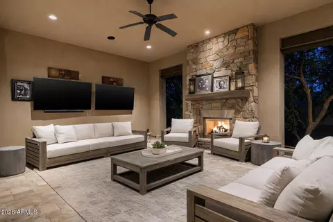 Living - 4610 E Meadowview Dr, Gilbert, AZ 85298 photo 3 of 3