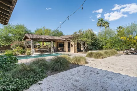 Exterior - 4610 E Meadowview Dr, Gilbert, AZ 85298 photo 12 of 17