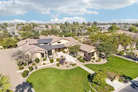 View/Area - 4610 E Meadowview Dr, Gilbert, AZ 85298 photo 6 of 7