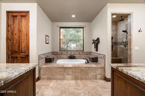 Bath - 4610 E Meadowview Dr, Gilbert, AZ 85298 photo 1 of 4