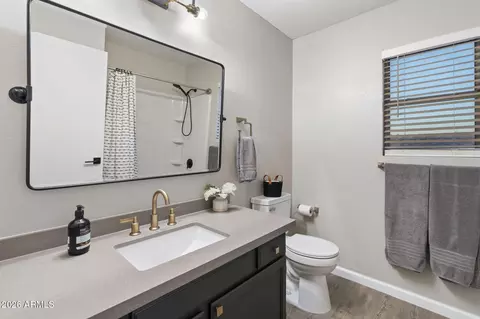 Bath - 3401 E Oraibi Dr, Phoenix, AZ 85050 photo 3 of 3