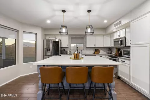 Kitchen - 3401 E Oraibi Dr, Phoenix, AZ 85050 photo 1 of 2