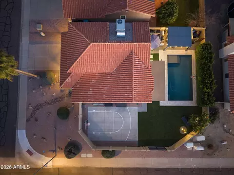 View/Area - 3401 E Oraibi Dr, Phoenix, AZ 85050 photo 3 of 3