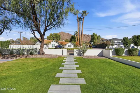 Exterior - 5633 E Lafayette Blvd, Phoenix, AZ 85018 photo 3 of 11