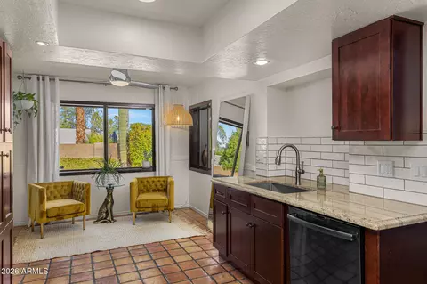 3002 E Acoma Dr, Phoenix, AZ 85032 photo 9
