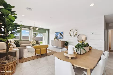 Dining - 1432 W Bealey Ave, Coolidge, AZ 85128 photo 1 of 1