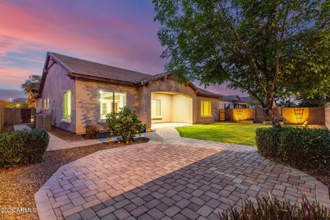 Exterior - 2960 E Derringer Way, Gilbert, AZ 85297 photo 13 of 20