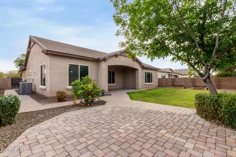 Exterior - 2960 E Derringer Way, Gilbert, AZ 85297 photo 5 of 20
