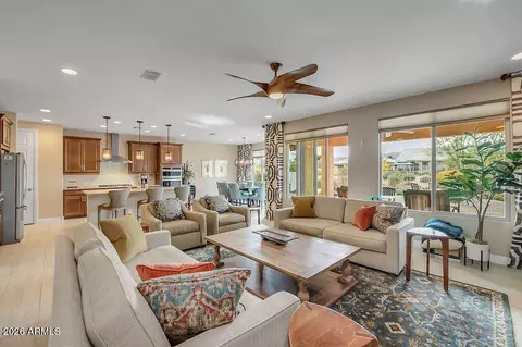 Living - 2523 E Nancy Ln, Phoenix, AZ 85042 photo 1 of 4