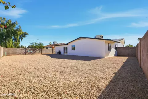 9036 W Sells Dr, Phoenix, AZ 85037 photo 38