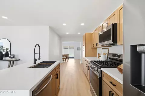 9036 W Sells Dr, Phoenix, AZ 85037 photo 15