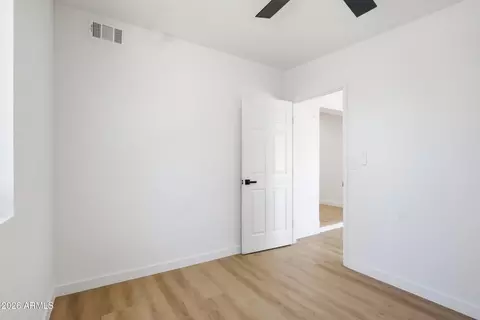 9036 W Sells Dr, Phoenix, AZ 85037 photo 20