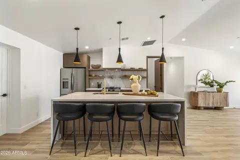 5414 N 82nd St, Scottsdale, AZ 85250