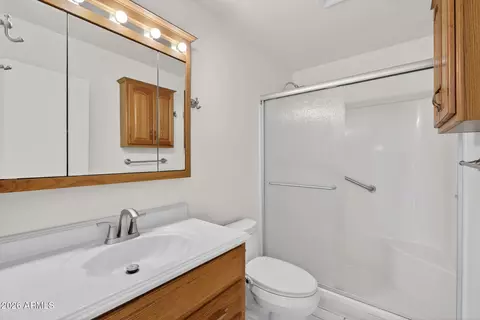 Bath - 1725 E La Jolla Dr, Tempe, AZ 85282 photo 1 of 2