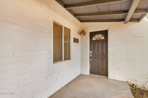 Exterior - 4306 N 20th St, Phoenix, AZ 85016 photo 2 of 4