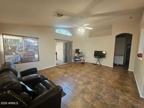 Living - 285 W Washington Ave, Gilbert, AZ 85233 photo 2 of 2