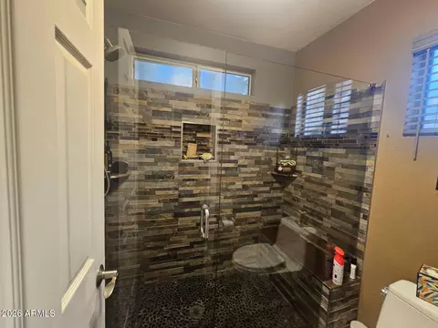 Bath - 285 W Washington Ave, Gilbert, AZ 85233 photo 2 of 3