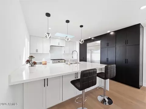 Kitchen - 342 E Orangewood Ave, Phoenix, AZ 85020 photo 1 of 4