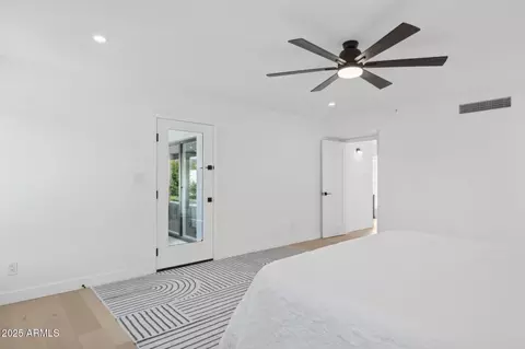Bedroom - 342 E Orangewood Ave, Phoenix, AZ 85020 photo 1 of 6