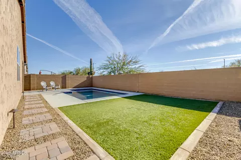 Exterior - 2929 W Laredo Ln, Phoenix, AZ 85085 photo 4 of 8