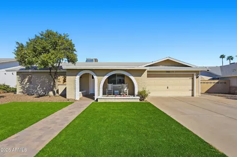 5106 E Toniko Dr, Phoenix, AZ 85044