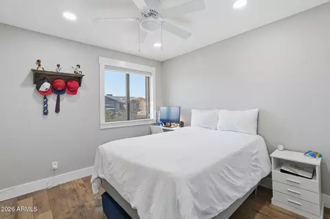 Bedroom - 5106 E Toniko Dr, Phoenix, AZ 85044 photo 7 of 7