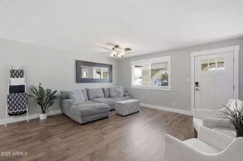 Living - 5106 E Toniko Dr, Phoenix, AZ 85044 photo 1 of 2