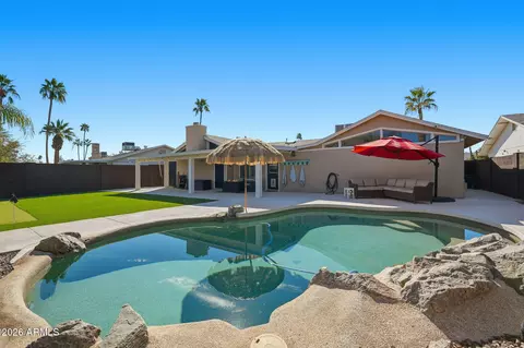 Exterior - 5106 E Toniko Dr, Phoenix, AZ 85044 photo 3 of 7