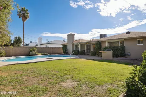 Exterior - 5438 E Pinchot Ave, Phoenix, AZ 85018 photo 2 of 4
