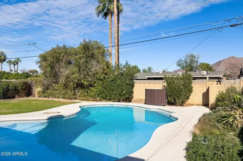 Exterior - 5438 E Pinchot Ave, Phoenix, AZ 85018 photo 1 of 4