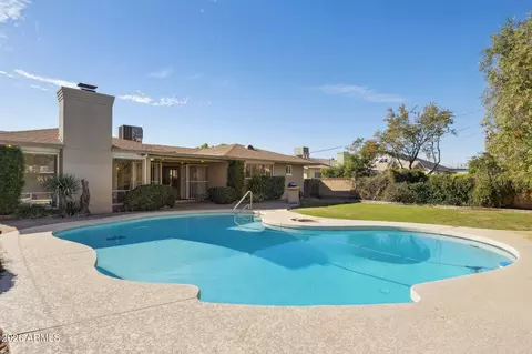 Exterior - 5438 E Pinchot Ave, Phoenix, AZ 85018 photo 3 of 4